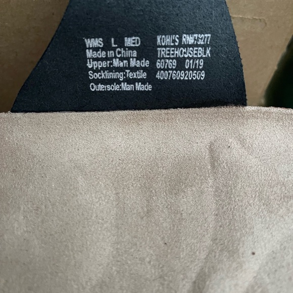 Black slip on sandal with arch support.  Size 10 - Picture 5 of 9